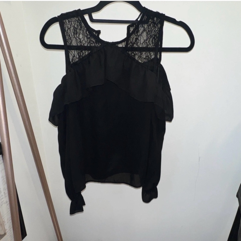 Boohoo Black Lace Ruffle cold shoulder Top